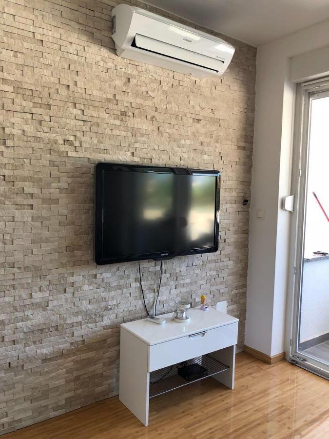 Apartman Dodo 1 Novalja Ngoại thất bức ảnh