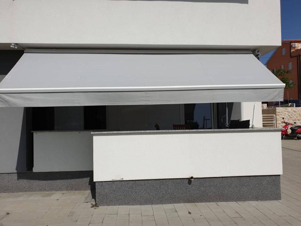 Apartman Dodo 1 Novalja Ngoại thất bức ảnh