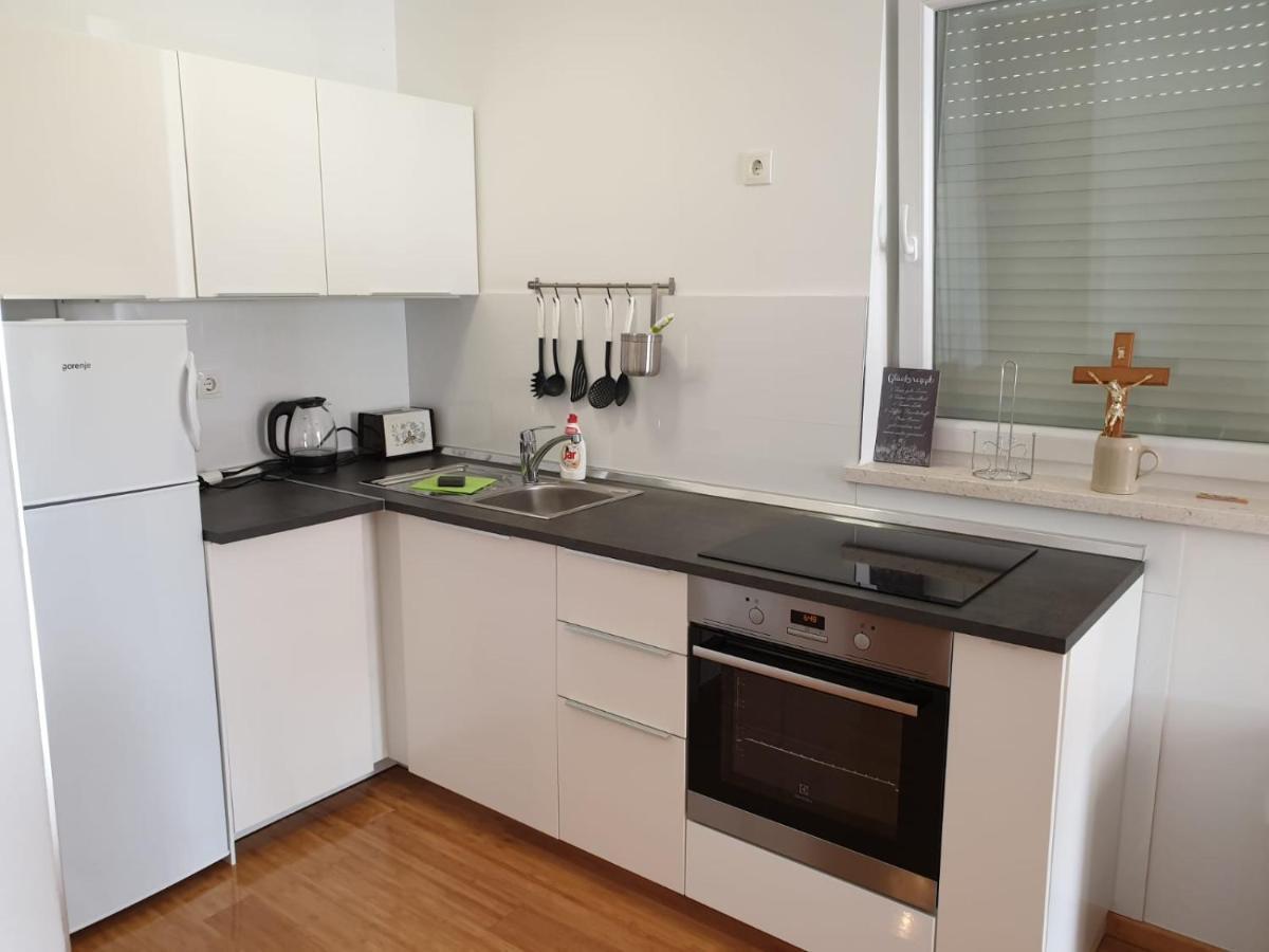 Apartman Dodo 1 Novalja Ngoại thất bức ảnh